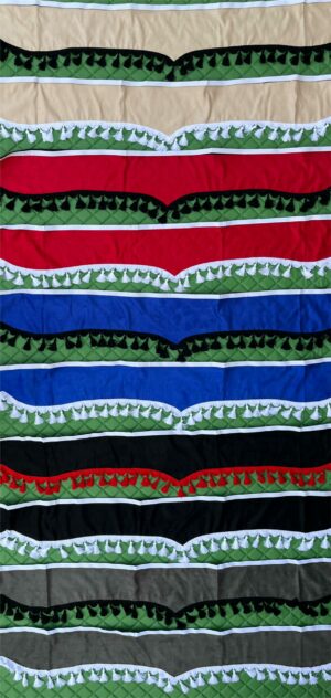 Bordura nad přední okno - třásně